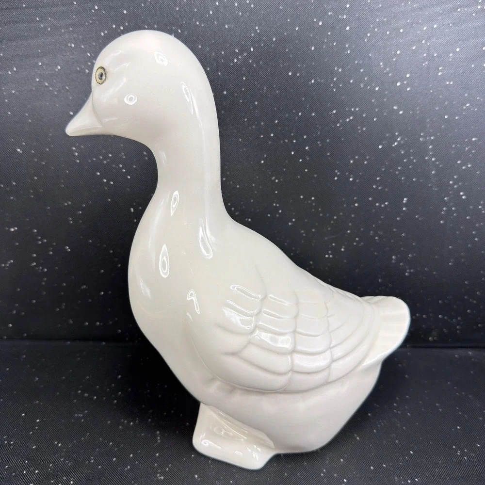 Lionstone Pottery White Ceramic‎ Duck Figurine Glossy Bird Statue 10in Tall